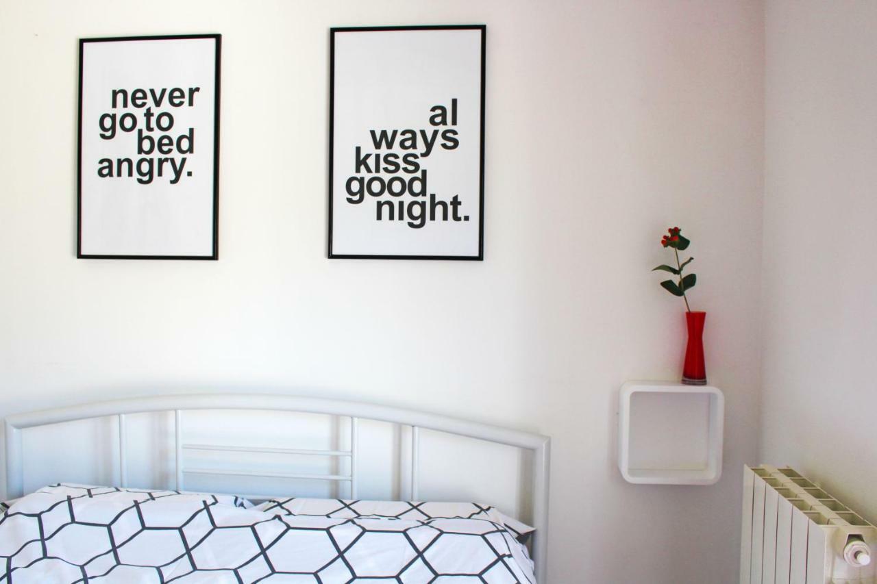 Sunny Corner In City Center With Free Parking Apartment Pula Ngoại thất bức ảnh