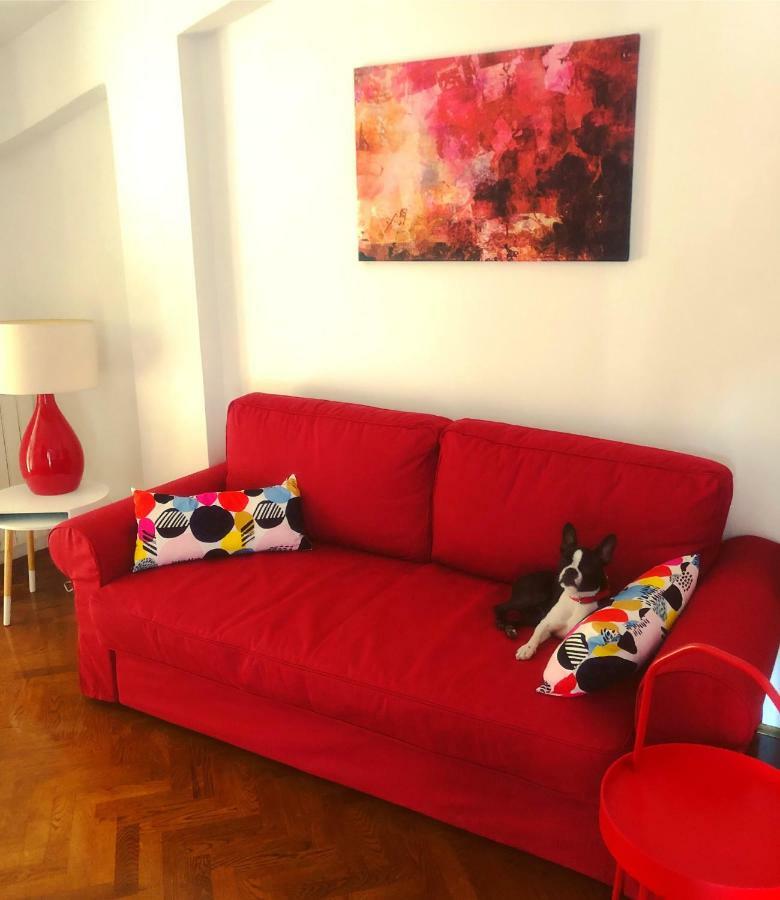Sunny Corner In City Center With Free Parking Apartment Pula Ngoại thất bức ảnh